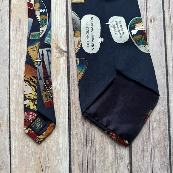Y2K Peanuts Snoopy Neck Tie - Picture 3 of 4
